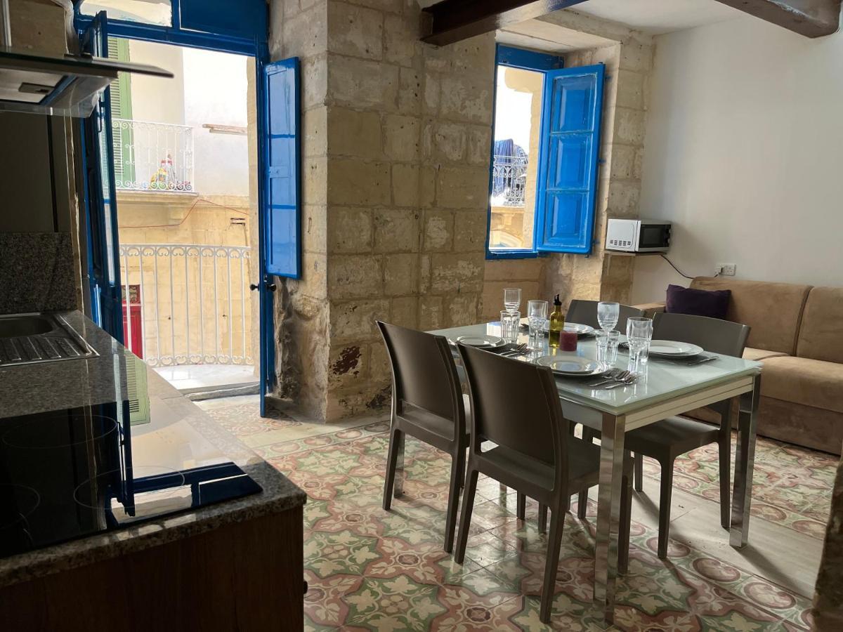Traditional Townhouse In The Hearth Of Valletta 빌라 외부 사진